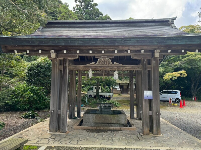 隠岐神社の手水舎